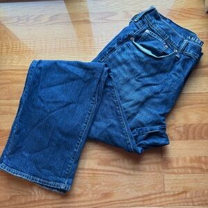 American Eagle Baggy Jeans
